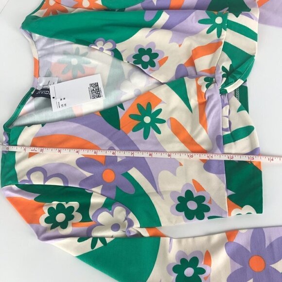 Nwt - H&m Knot-Detail Crop Top. Floral Print In Green/Orange Color. Size: M. - Picture 7 of 10